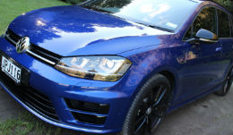 /i/images/RoadTests/Volkswagen/TNAugust3_VWGolfRWolfsburg.jpg